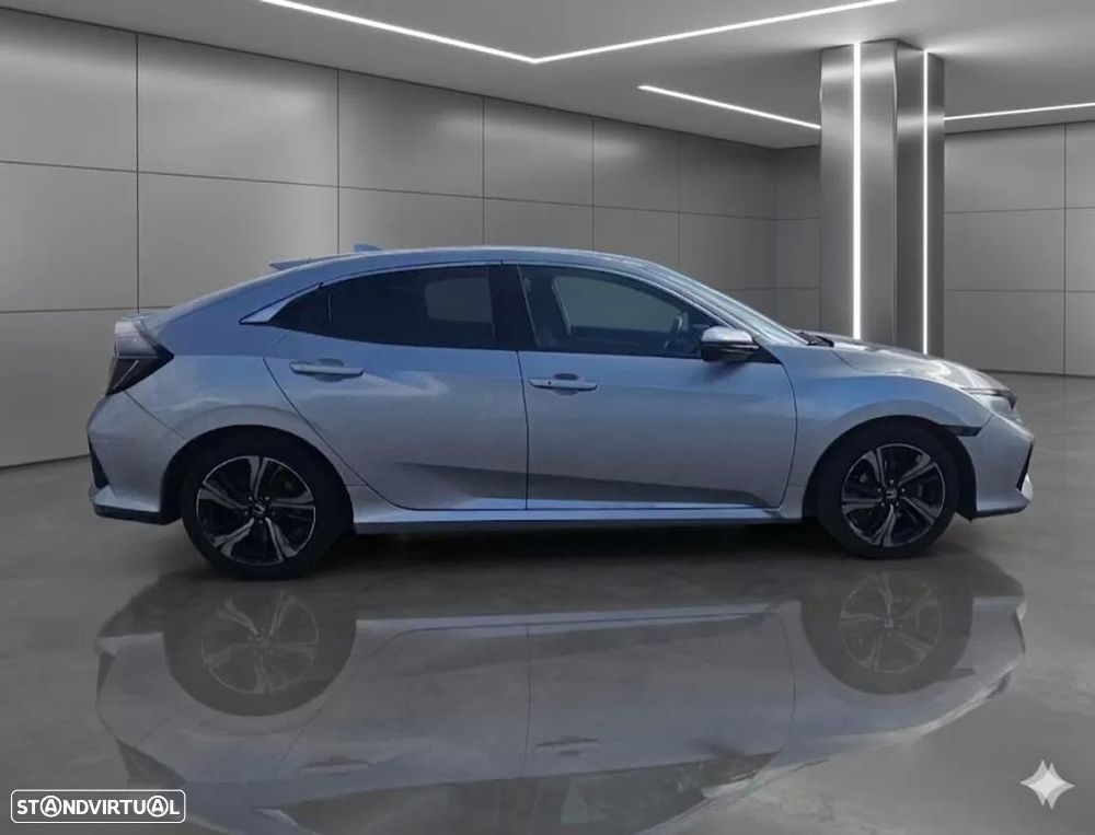 Honda Civic 1.0 i-VTEC Executive - 30