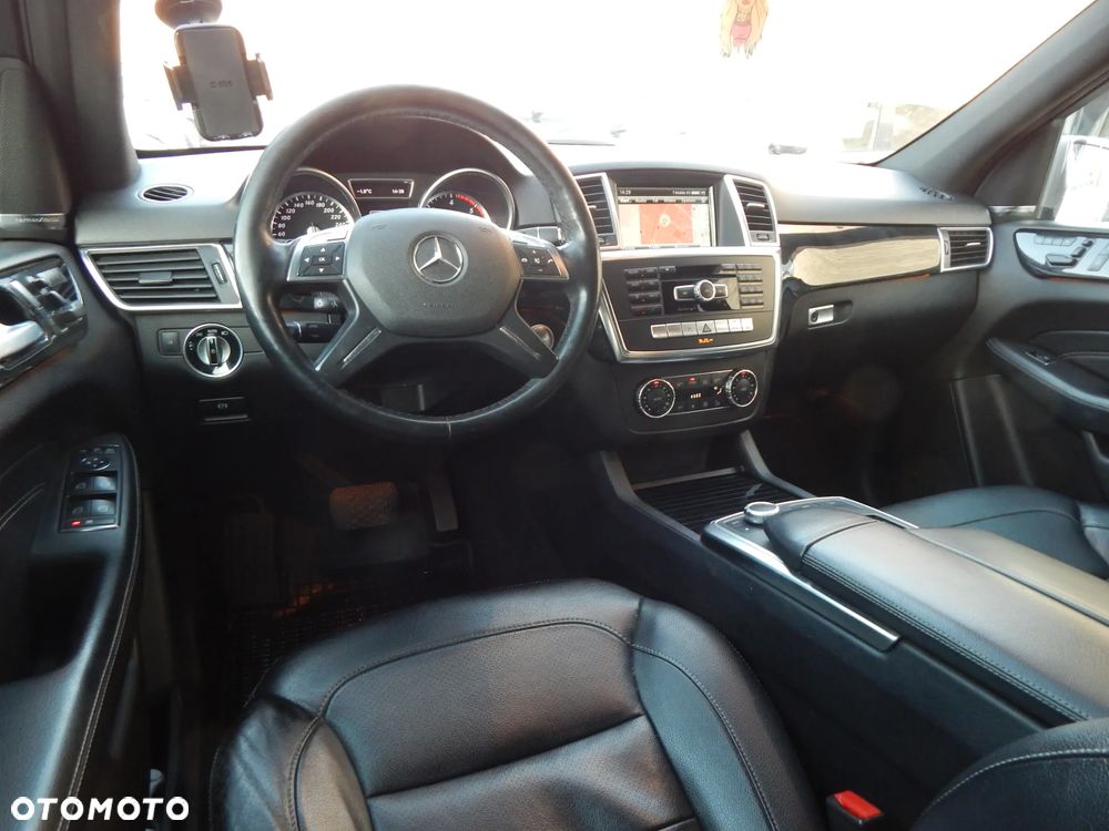 Mercedes-Benz ML 350 BlueTEC 4-Matic - 17
