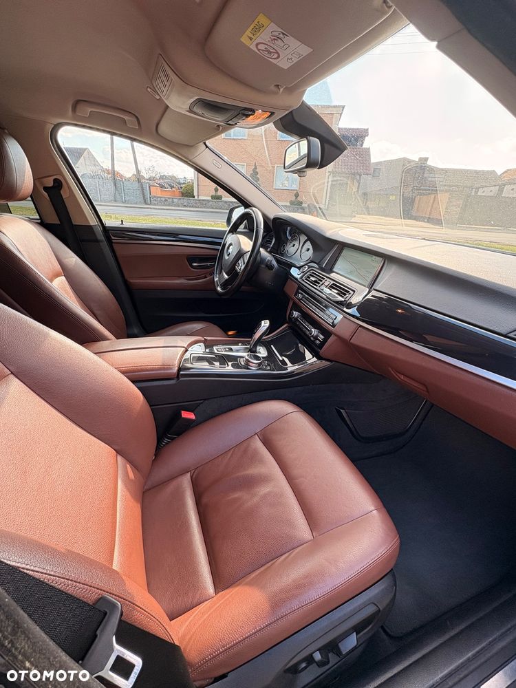 BMW Seria 5 520d - 8