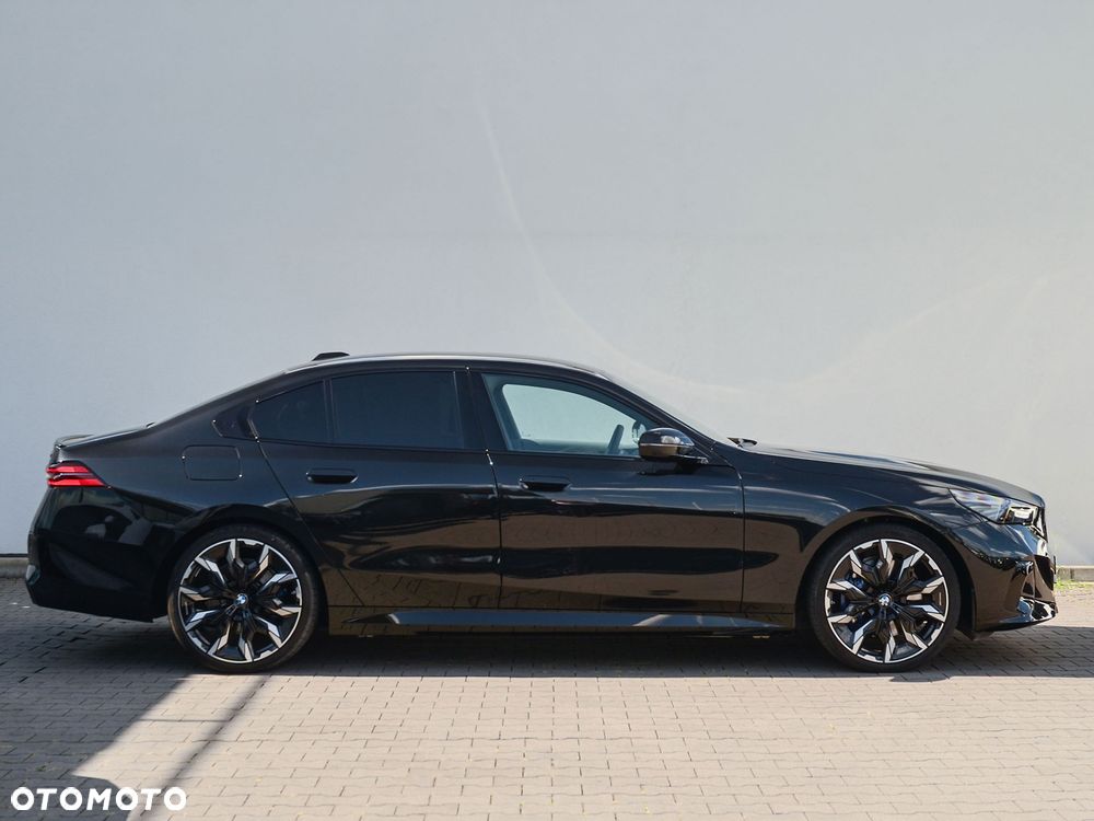 BMW Seria 5 - 8