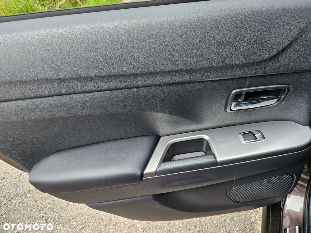 Mitsubishi ASX 2.0 2WD Intro Edition - 36