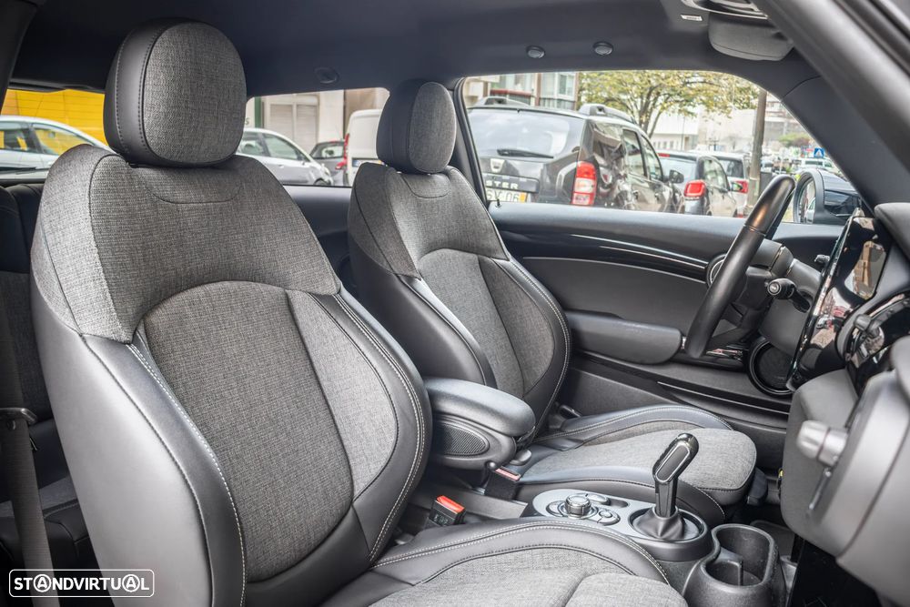 MINI 3 Portas Cooper SE - 29