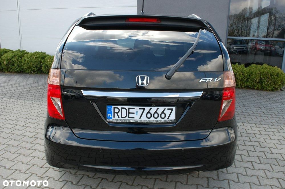 Honda FR-V - 13