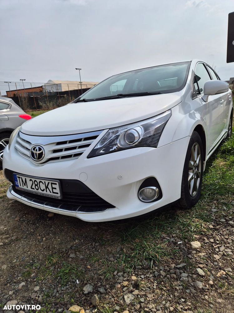 Toyota Avensis 2.2 D-CAT Luxury Aut. (consola argintie) - 7