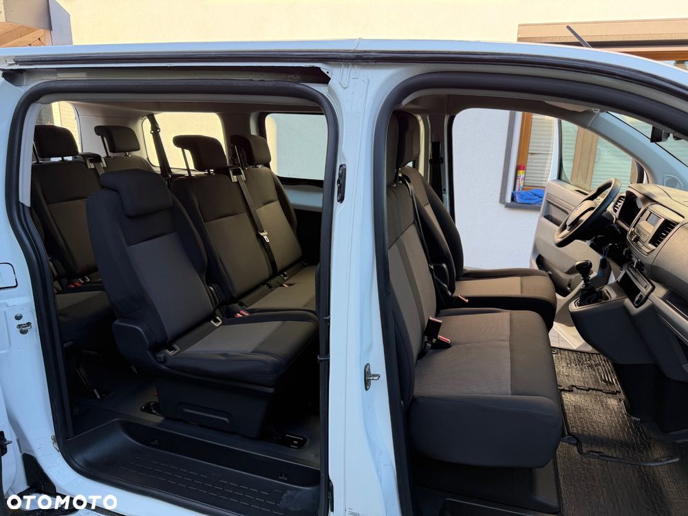 Opel Vivaro - 19