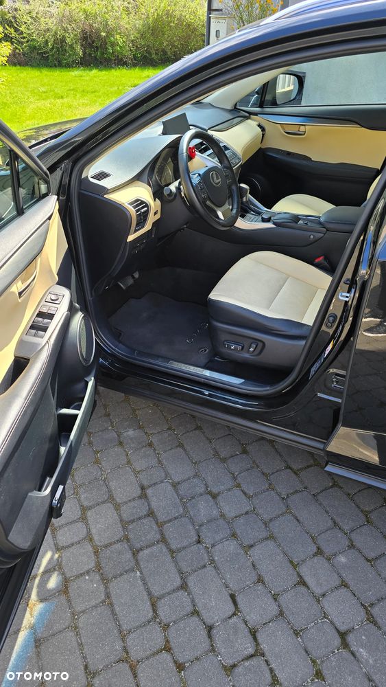 Lexus NX 200t Comfort AWD - 13