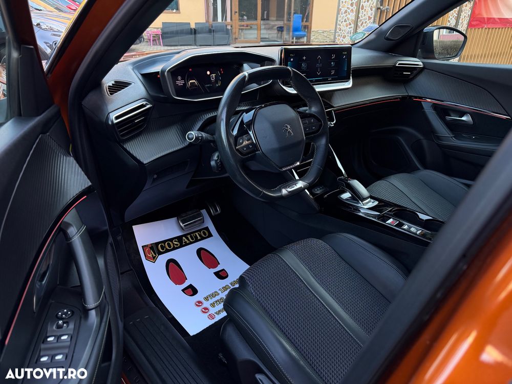 Peugeot 2008 e-2008 GT Line - 10