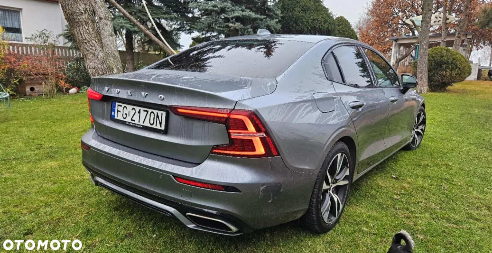 Volvo S60 T4 R-Design - 5