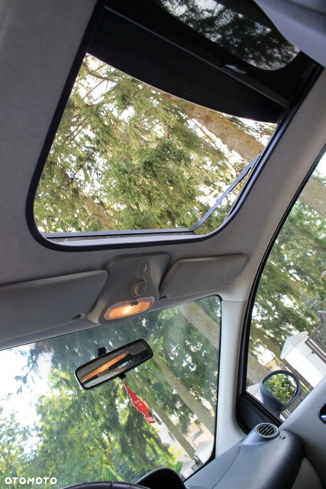 Renault Twingo 1.2 16V Night & Day - 28