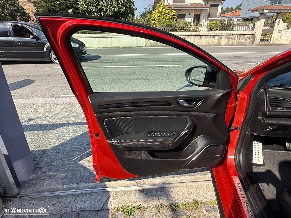 Renault Mégane TCe 300 GPF EDC R.S. TROPHY - 18