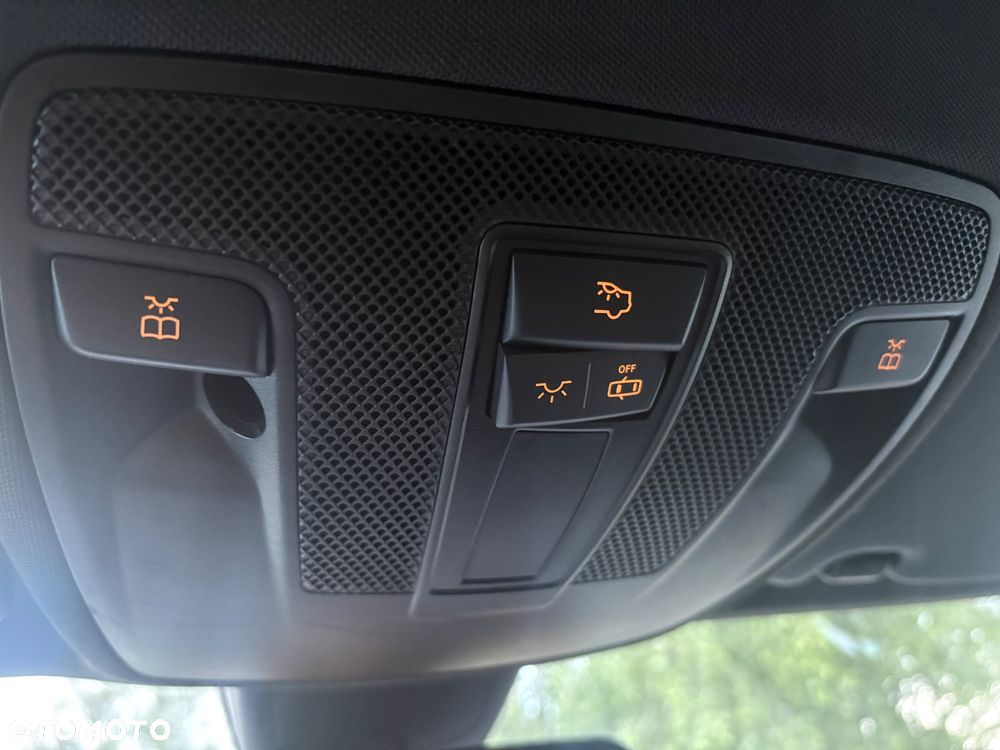 Mercedes-Benz Klasa A 180 BlueEfficiency Edition - 21