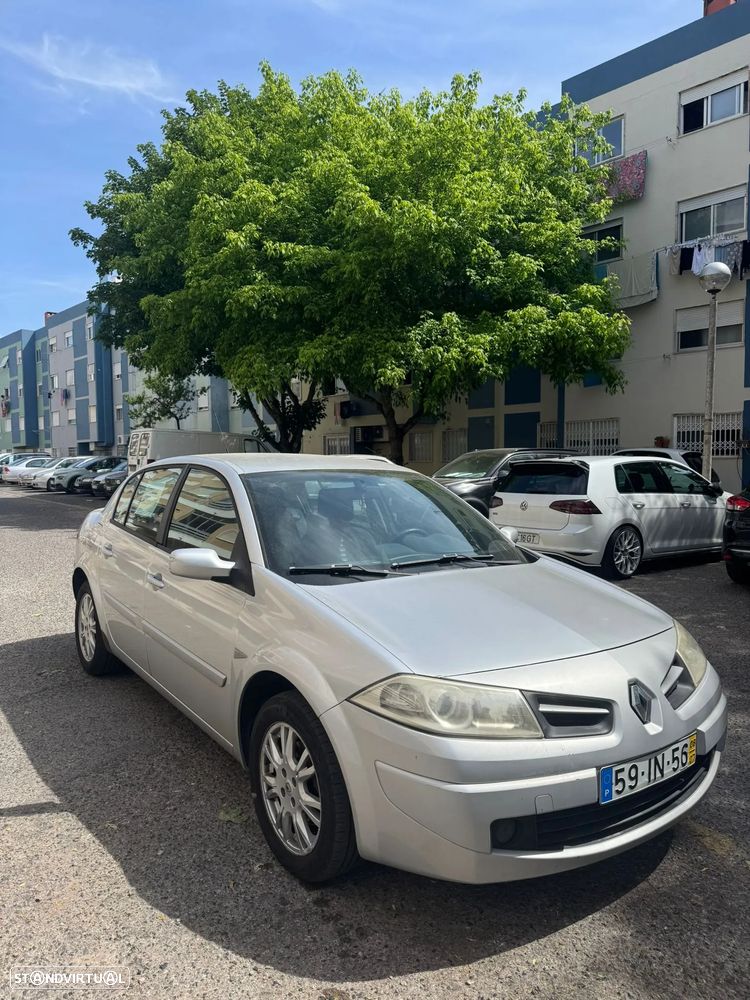 Renault Mégane 1.5 dCi Dynamique - 1