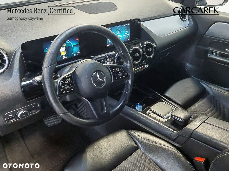 Mercedes-Benz GLA 220 d 4-Matic Style - 22