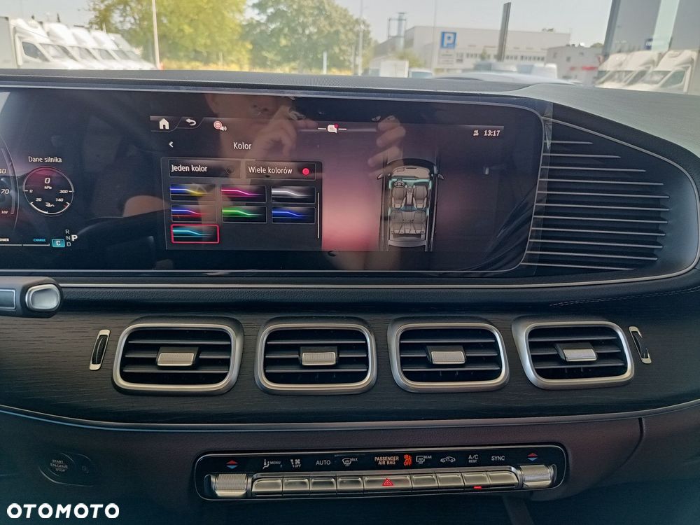 Mercedes-Benz GLE - 21