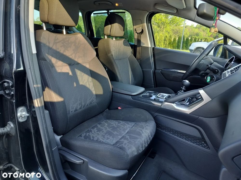 Peugeot 3008 1.6 Premium+ - 17