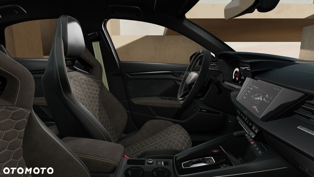 Audi RS3 Limousine - 8