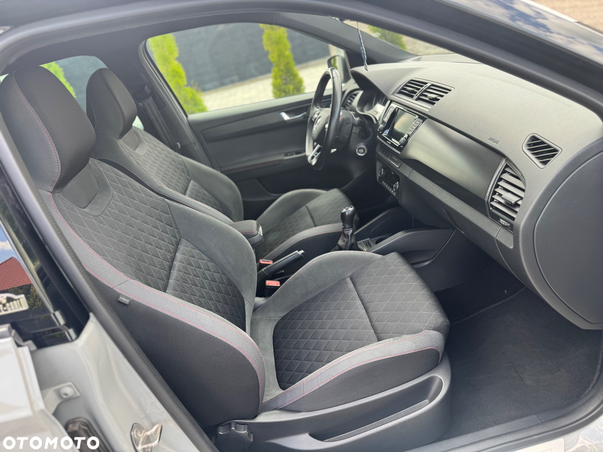Skoda Fabia 1.0 TSI Monte Carlo - 17