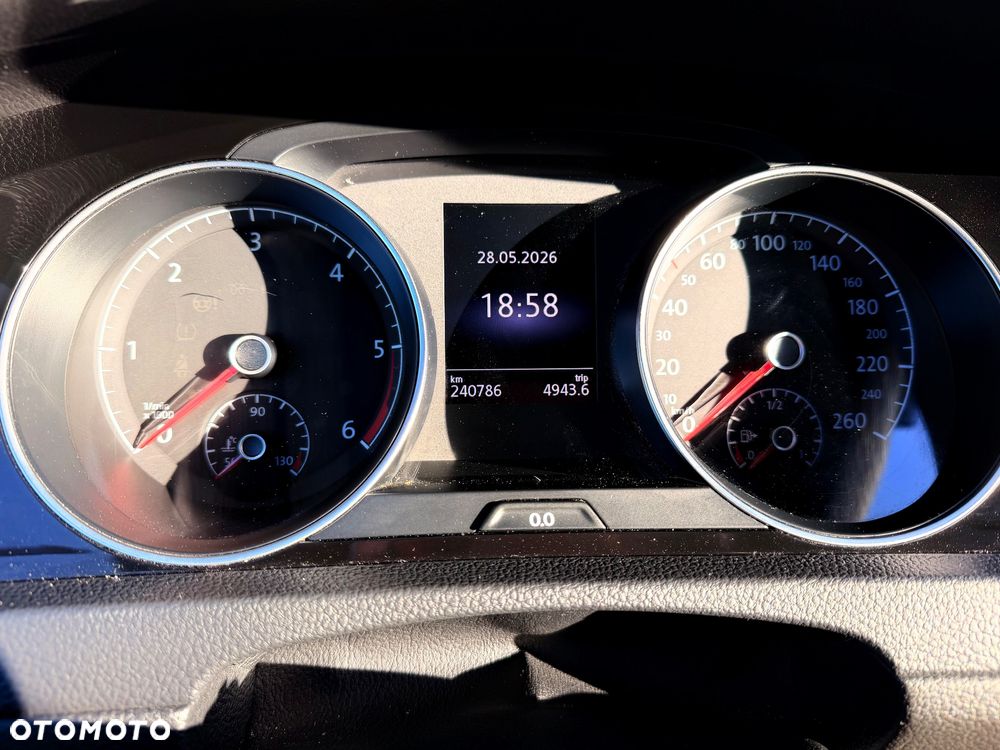 Volkswagen Golf 1.6 TDI BMT Highline DSG - 14