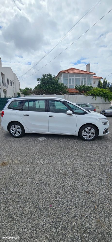 Citroën C4 Grand Picasso 1.6 e-HDi Exclusive - 4