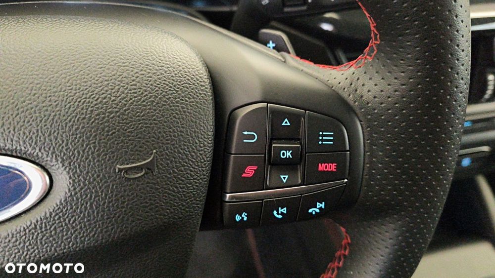 Ford Focus 2.3 EcoBoost ST X - 22
