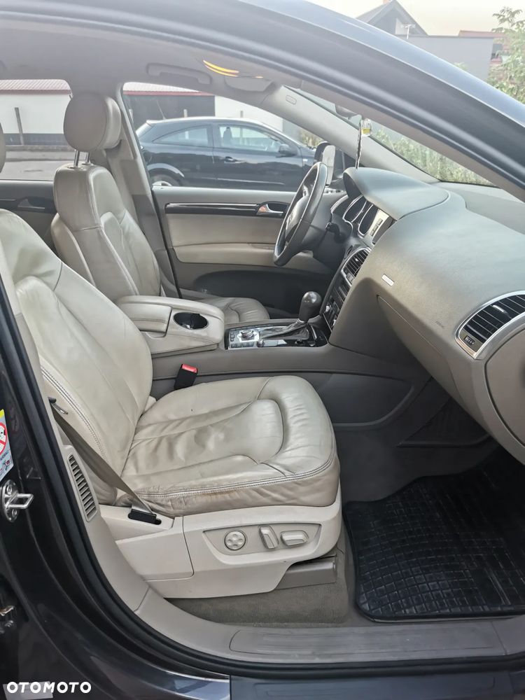 Audi Q7 4.2 TDI Quattro Tiptr - 8