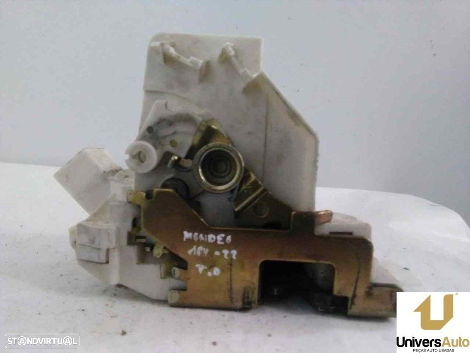 FECHADURA PORTA TRASEIRA DIREITA FORD MONDEO III -XS41A26412CG - 2