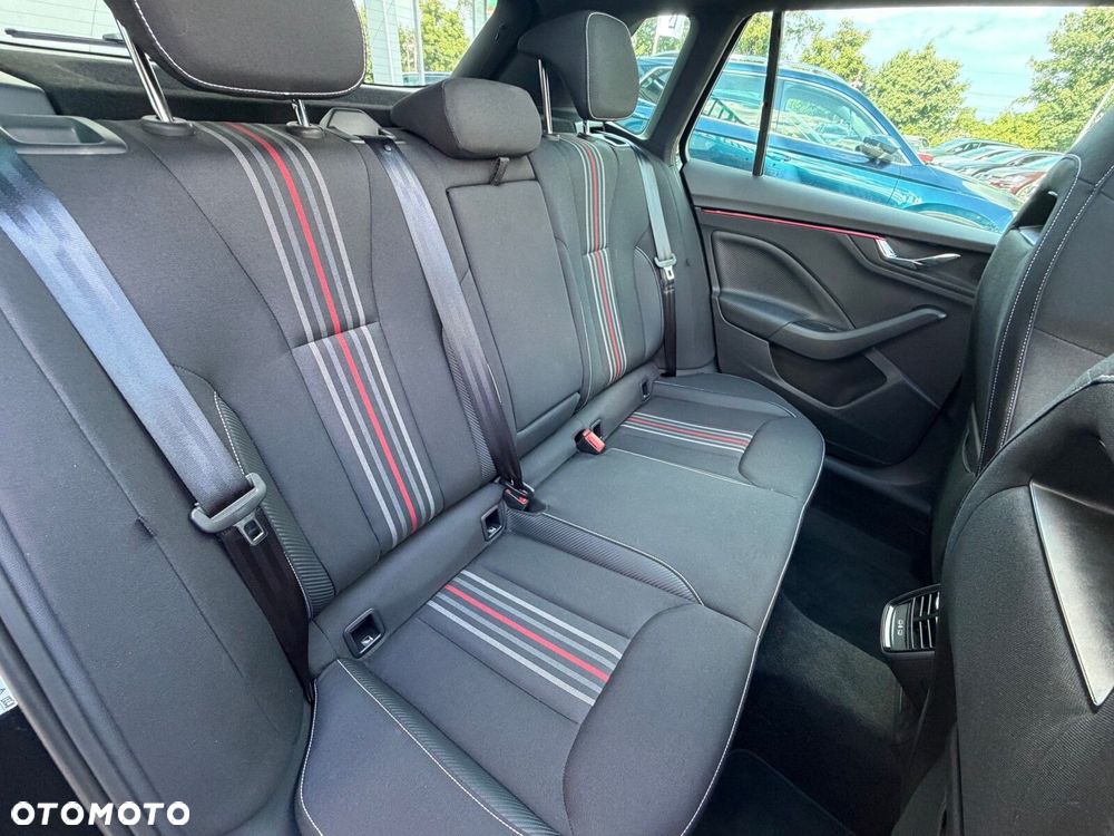Skoda Kamiq 1.0 TSI Monte Carlo DSG - 17