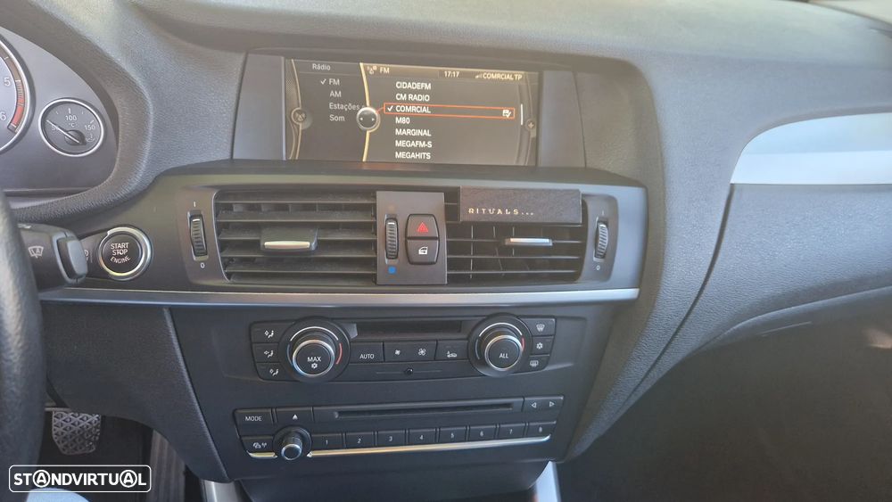 BMW X3 20 d xDrive - 15
