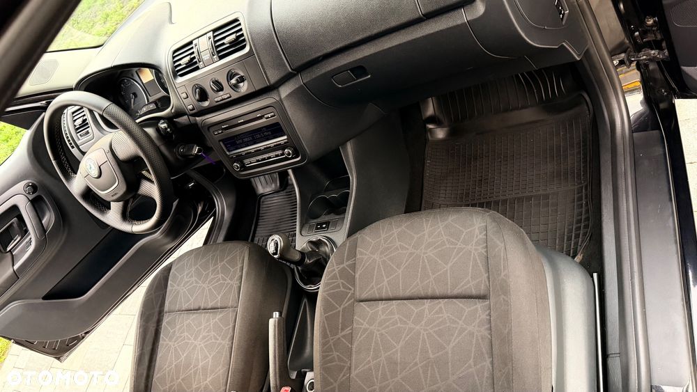 Skoda Fabia - 40