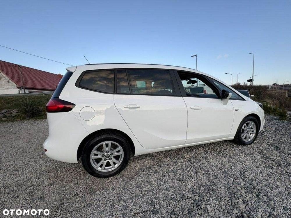 Opel Zafira - 6