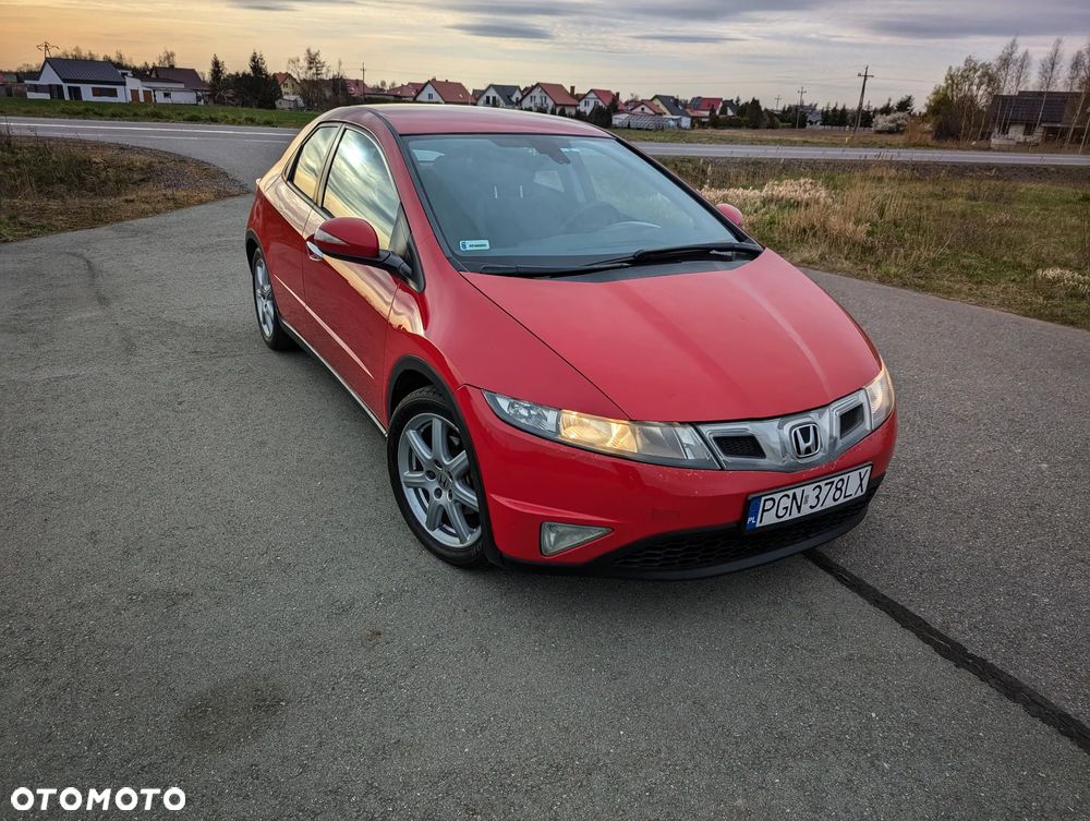Honda Civic 1.8i-VTEC Sport - 2