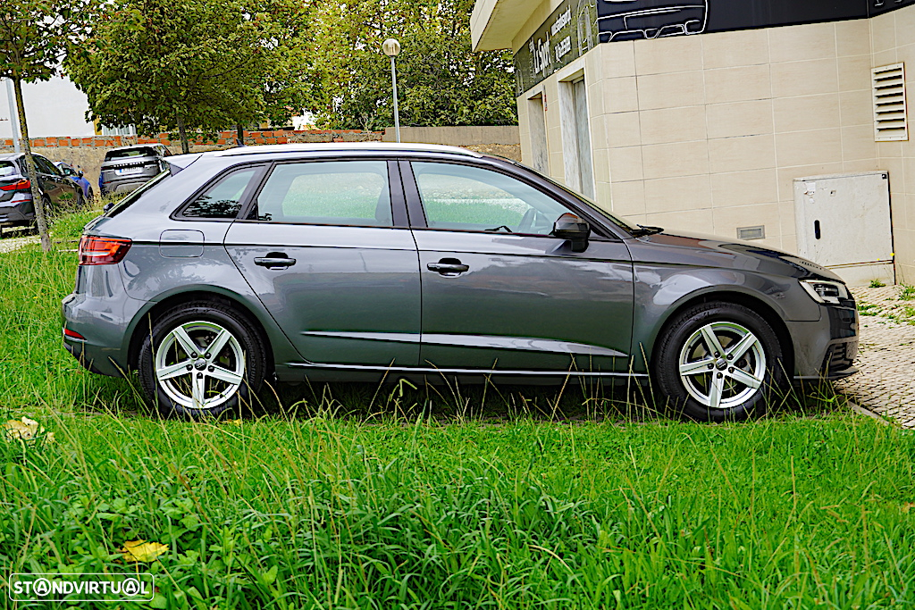 Audi A3 Sportback 30 TFSI S tronic - 10