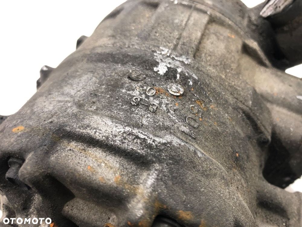 SPRĘŻARKA KLIMATYZACJI  VW PASSAT B5 Variant (3B5) 1997 - 2001 1.9 TDI 85 kW [115 KM] olej - 4