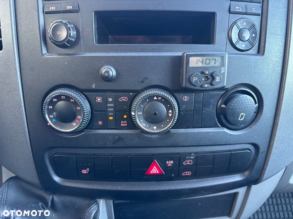 Volkswagen CRAFTER - 15
