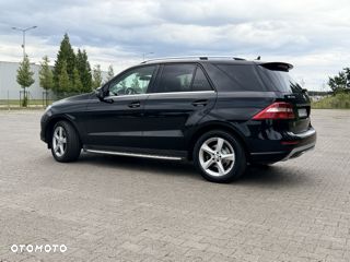 Mercedes-Benz ML - 4