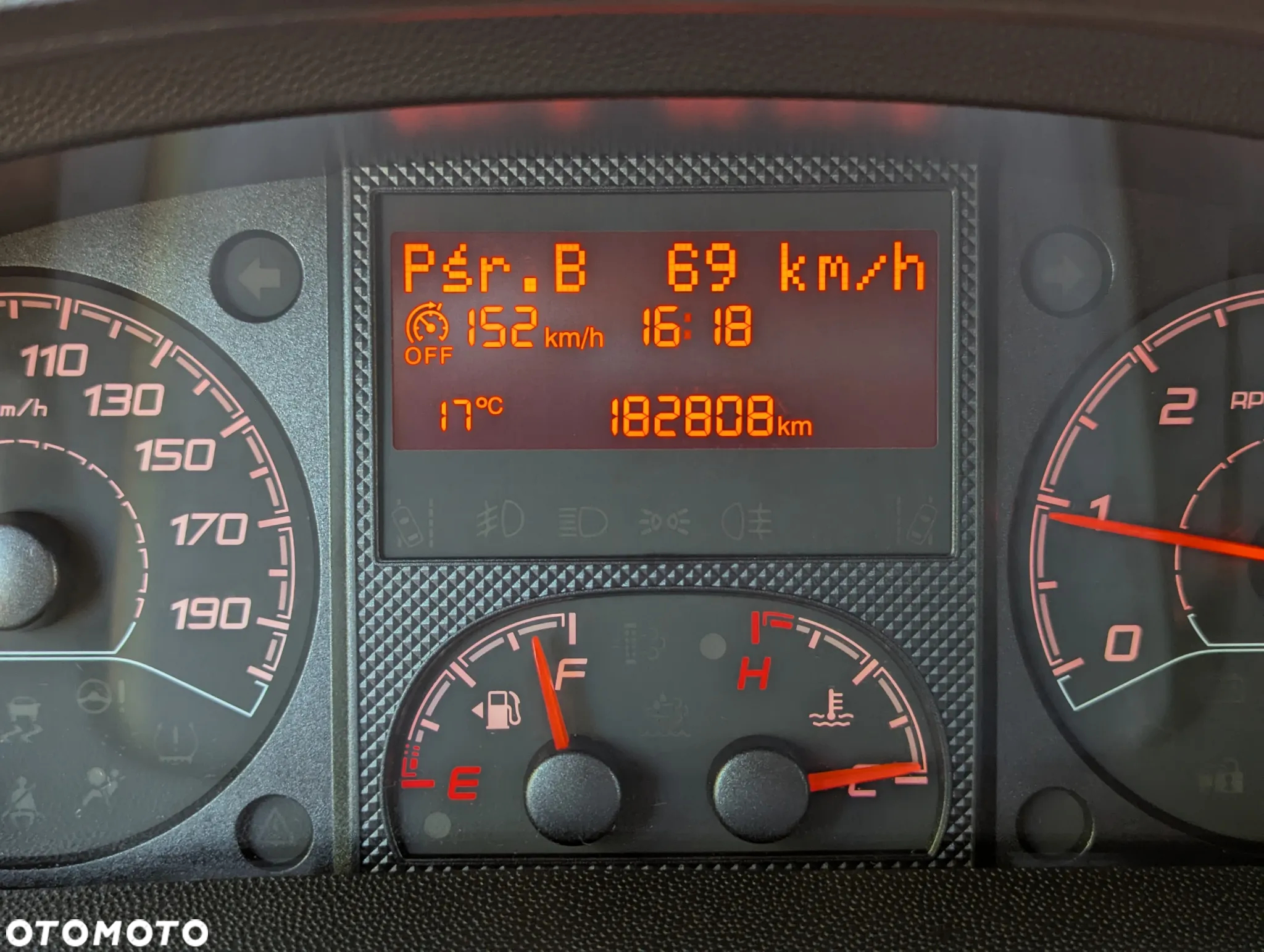 Peugeot Boxer - 4