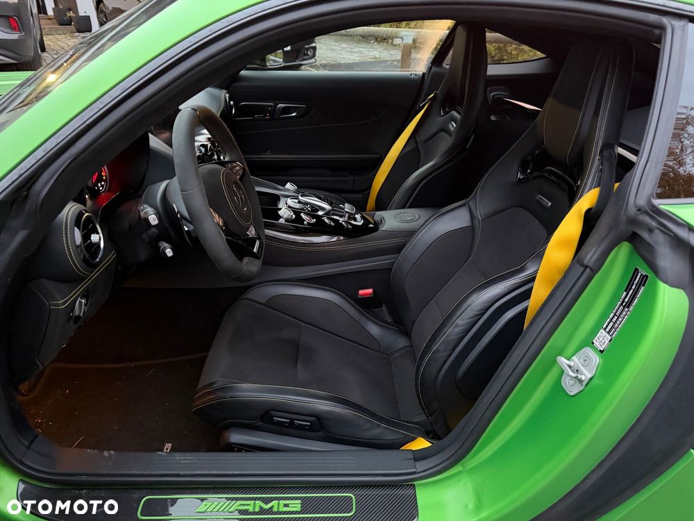 Mercedes-Benz AMG GT - 9