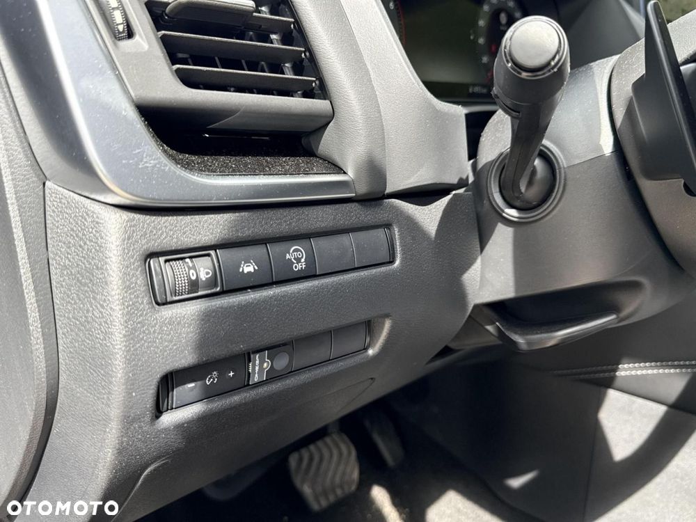 Nissan Qashqai - 13