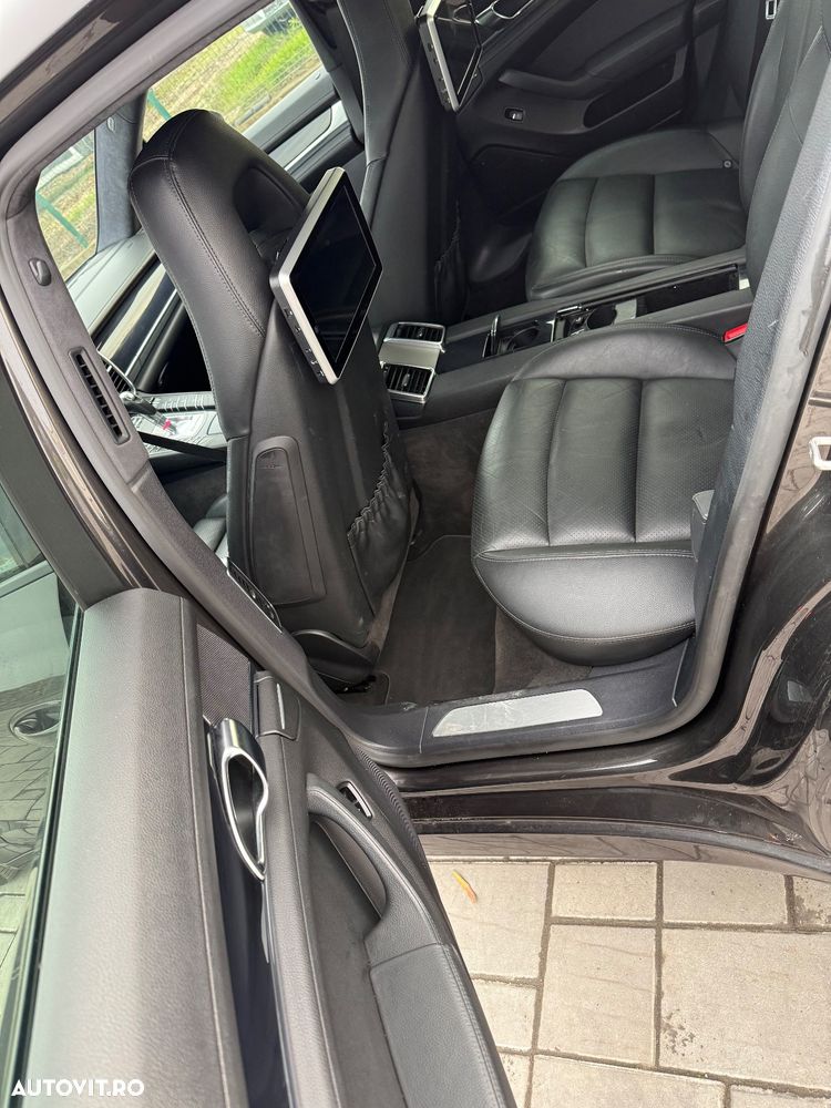 Porsche Panamera S Hybrid PDK - 9