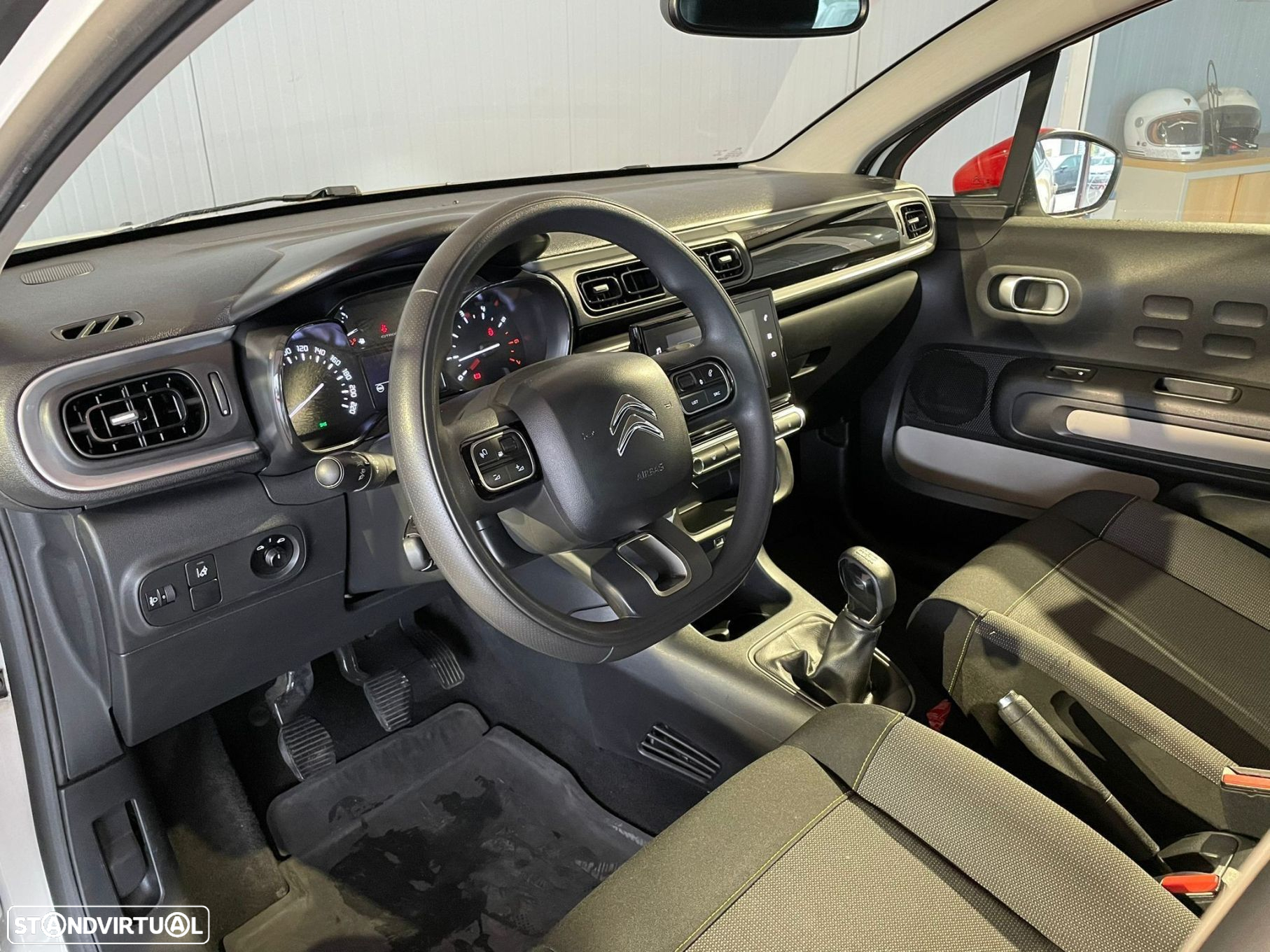 Citroën C3 1.2 PureTech Feel - 22