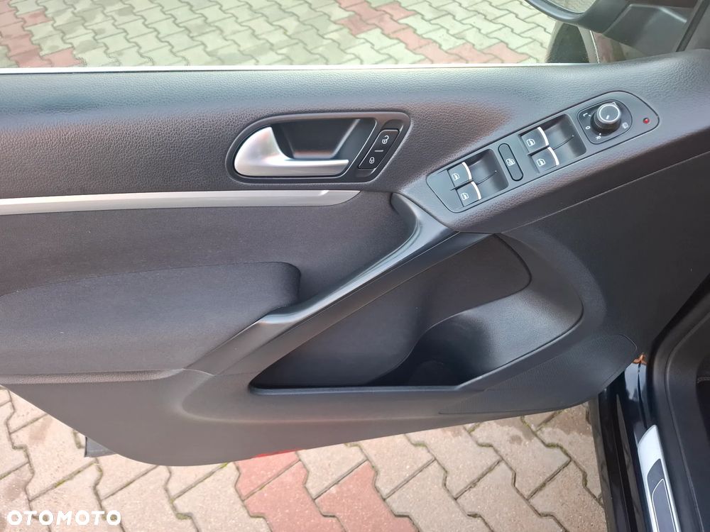 Volkswagen Tiguan 1.4 TSI BlueMotion Technology Lounge Sport & Style - 29