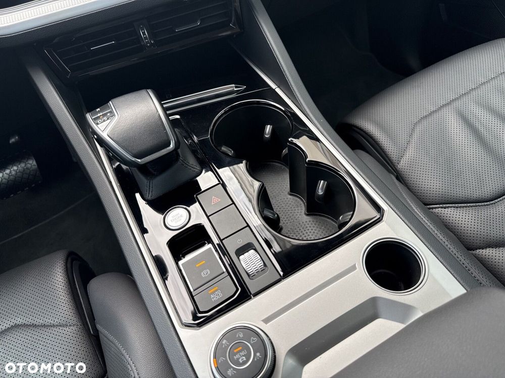 Volkswagen Touareg 3.0 V6 TFSI 4Motion - 22