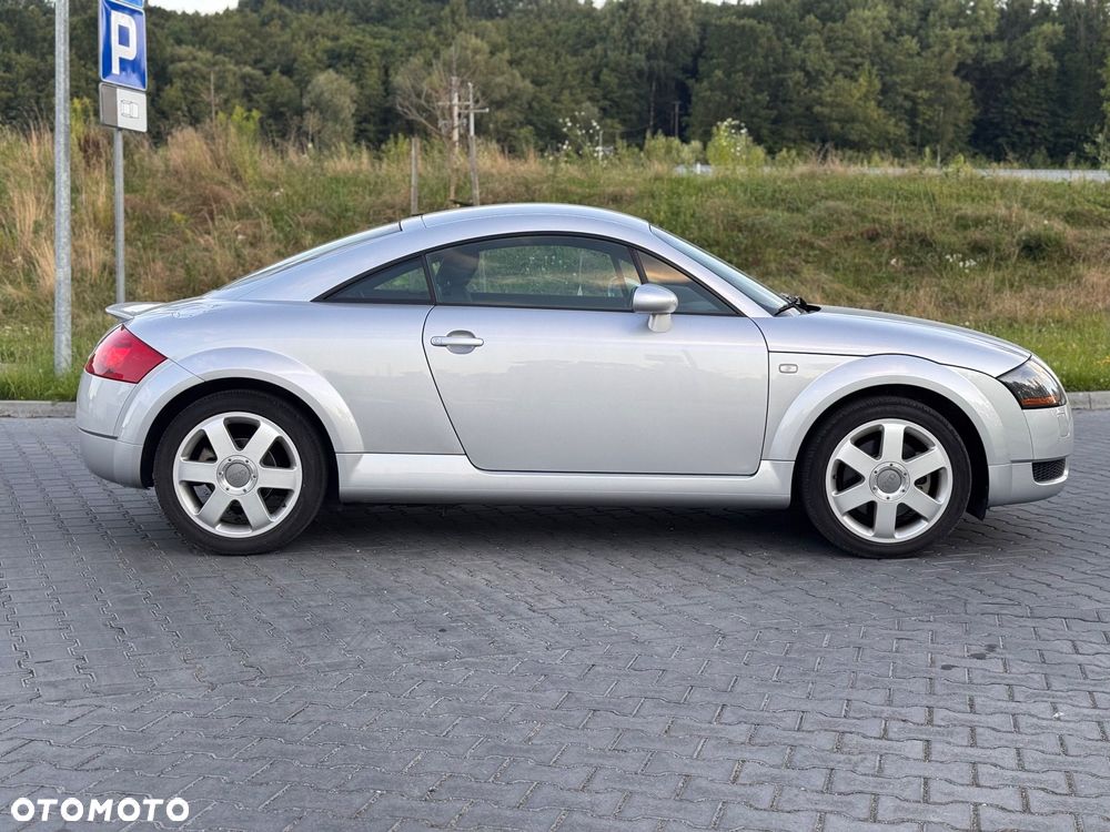 Audi TT Coupé 1.8T Quattro - 10