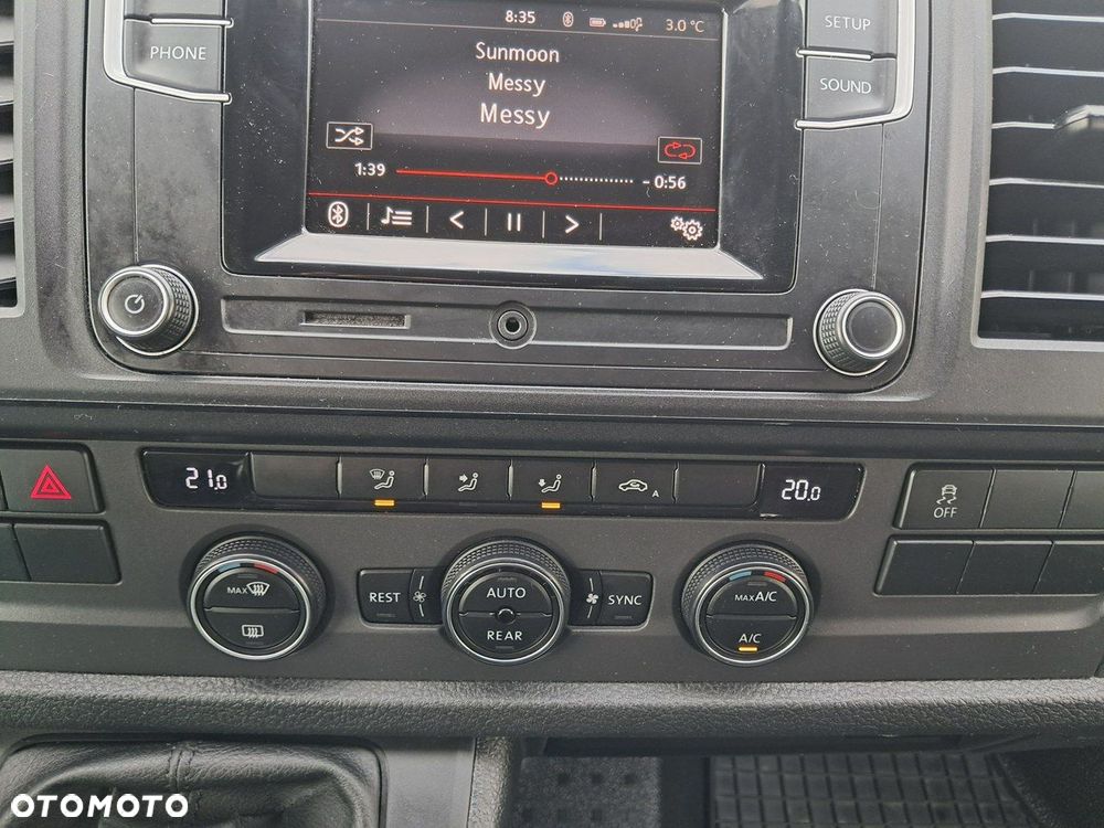 Volkswagen Caravelle 2.0 TDI L2 Comfortline 4Motion - 24