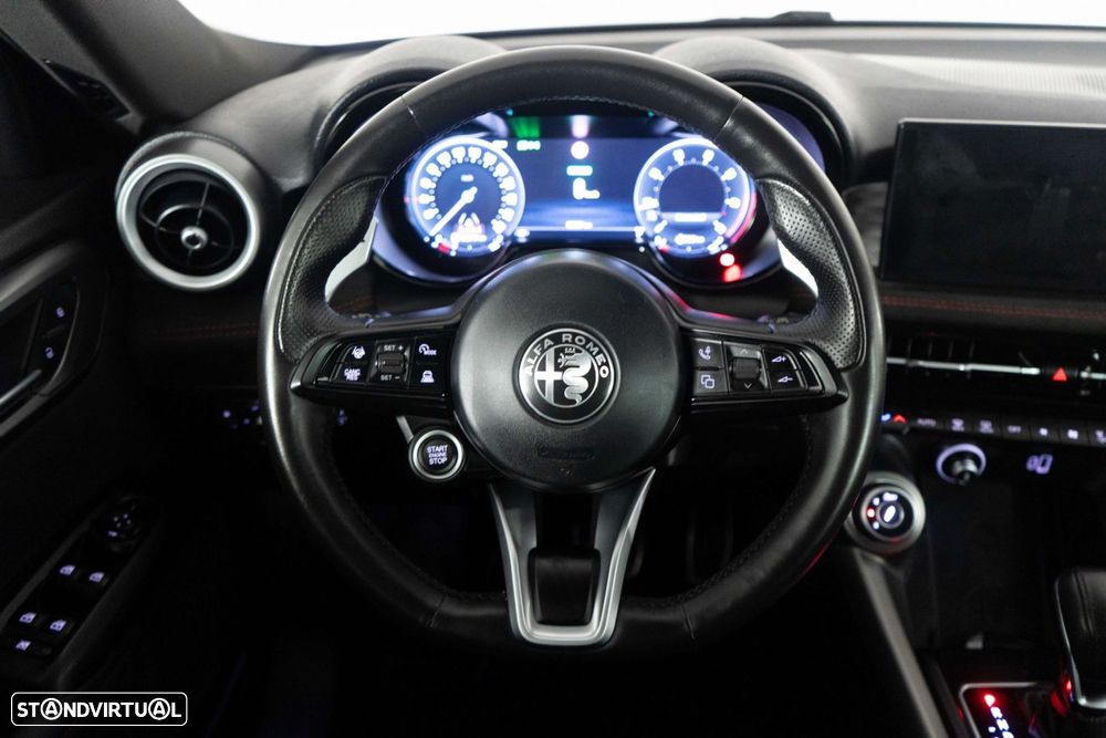 Alfa Romeo Tonale 1.3 Plug-In Hybrid Veloce e-AWD - 30