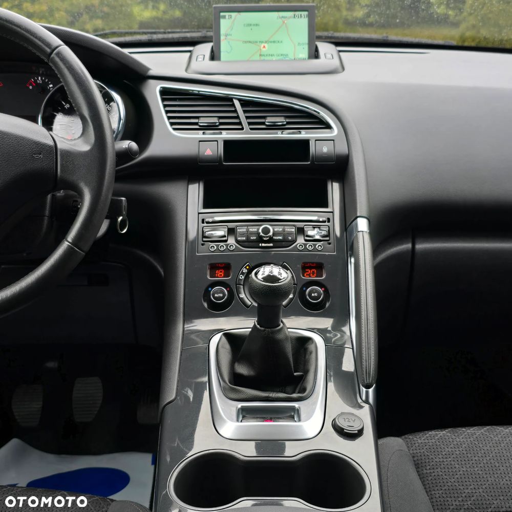 Peugeot 3008 120 VTi Premium - 36