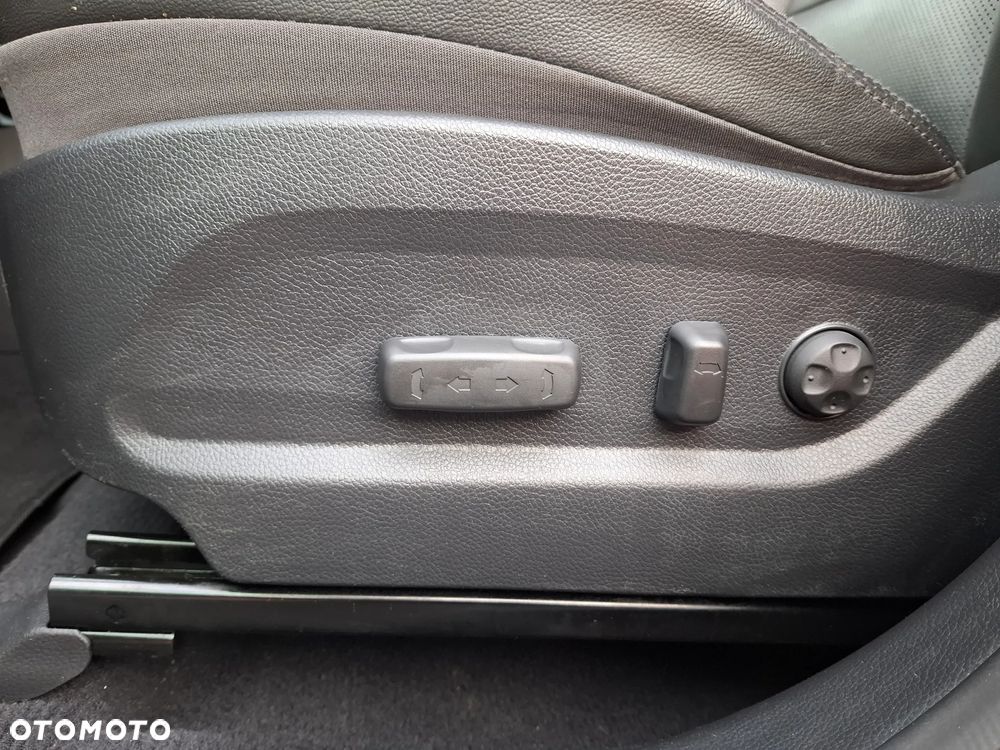 Hyundai Santa Fe blue 2.2 CRDI 4WD Automatik Premium - 26