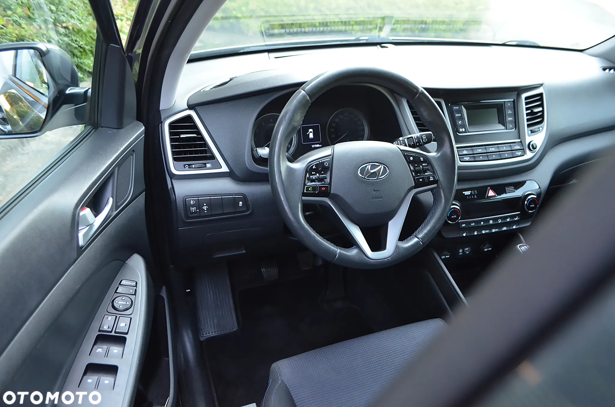 Hyundai Tucson 1.6 GDI BlueDrive Comfort 2WD - 30