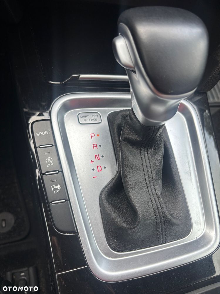 Kia XCeed 1.6 CRDi SCR L DCT - 20