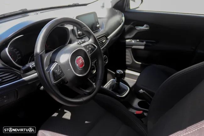 Fiat Tipo Station Wagon 1.3 M-Jet Lounge Tech - 6